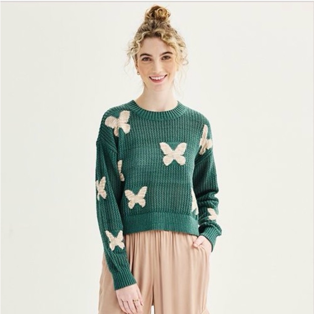 Elegant Green Butterfly Knit Sweater